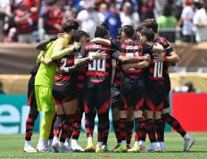 兰博电竞-关于巴特勒在巴黎圣日耳曼比赛中关键助攻，比分优势明显引发热议！的信息