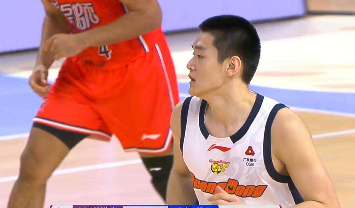 Lanbo- 加时末段广州队调整名单以备全明星赛，造点机会环节打磨，管理层满意，轮换策略成焦点