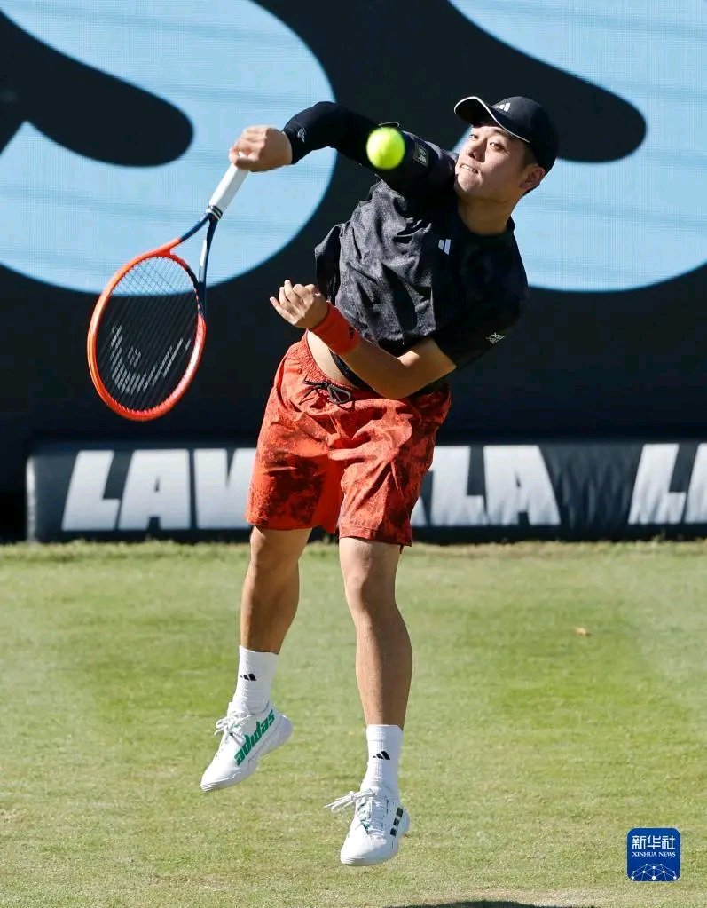 兰博竞技-Karsa爆冷击败美国队，精彩发挥引爆全场！的简单介绍